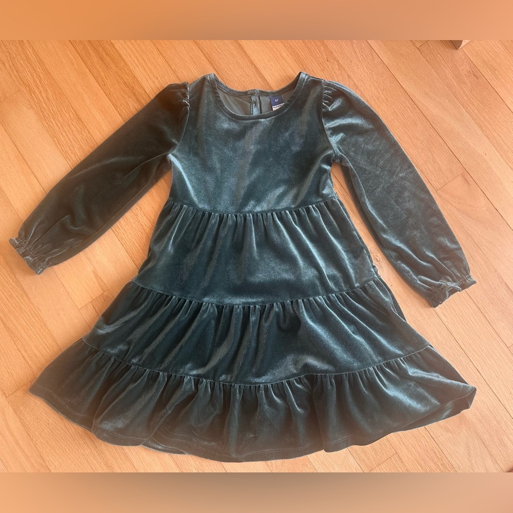 Old Navy Emerald Green Velvet Tiered Long-Sleeve Dress Sz 5t